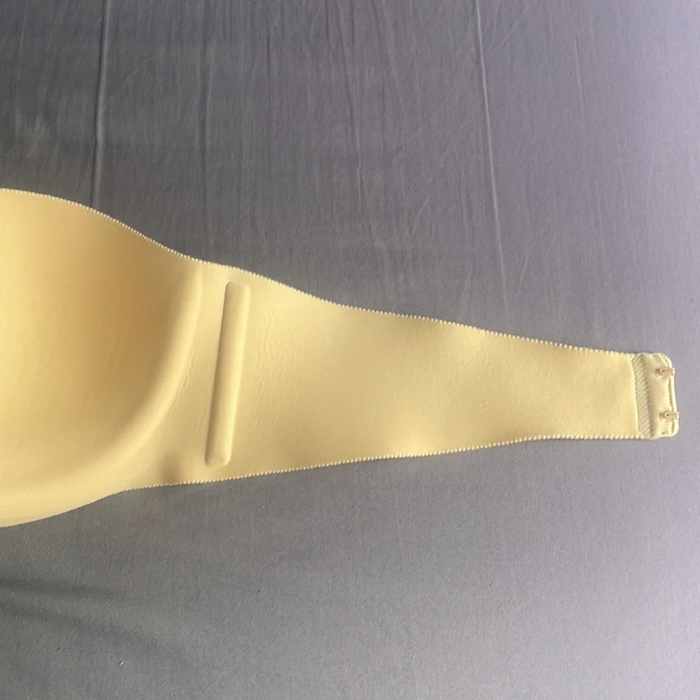 Felina Invisible Seamless Strapless Nude Beige Molded Bra 36B